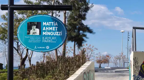 İzmir’de Minguzzi’nin adı ölümsüzleştirildi