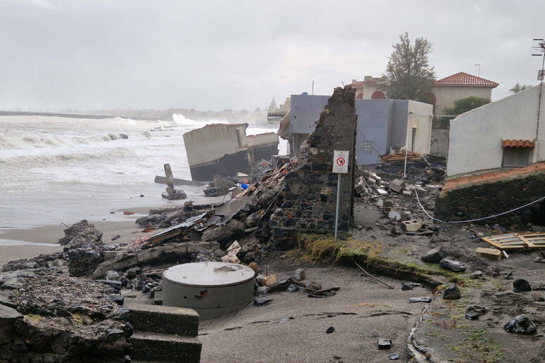 İtalya’da Harry Kasırgası alarmı: OHAL ilan edildi