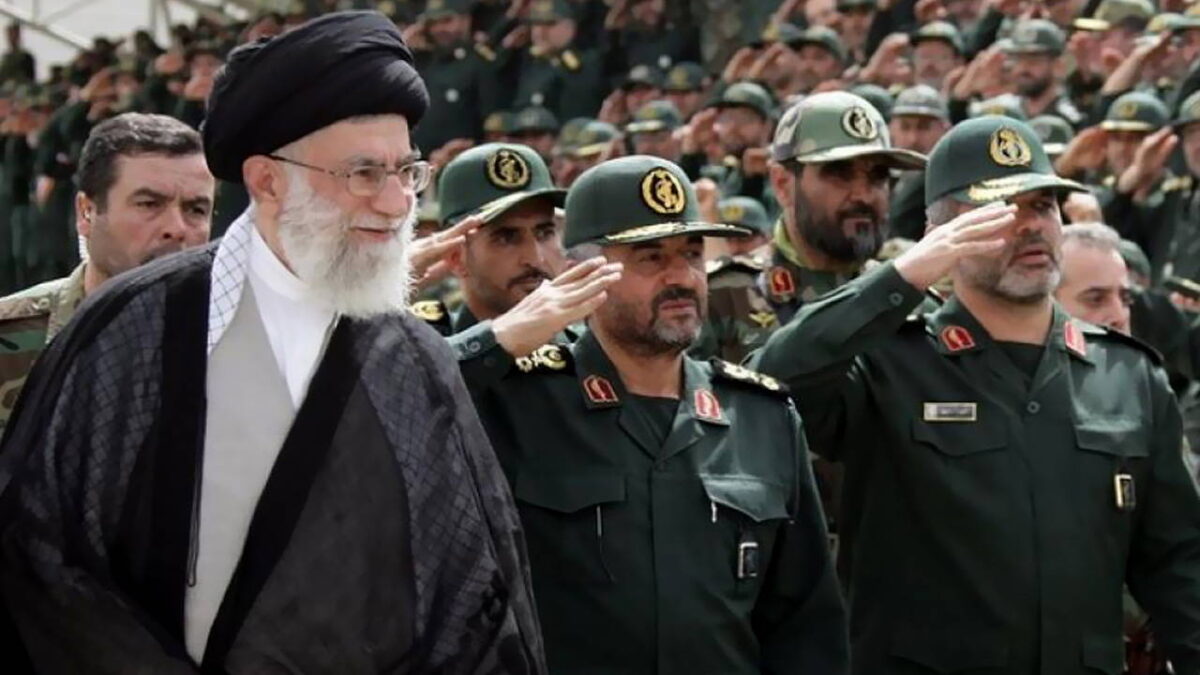 Trump neden İran’ı vurmak istiyor? ‘Venezuela benzeri bir senaryo…’