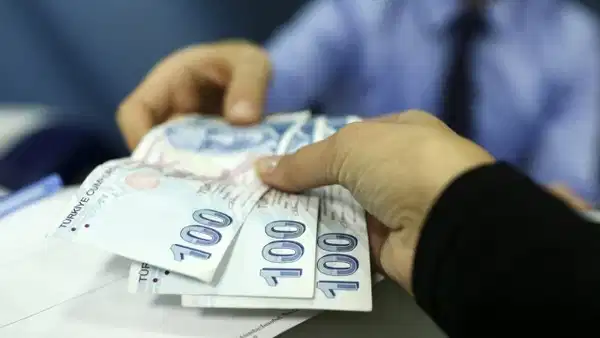 Kritik araştırma yayımlandı: Türkiye’de maaşların üçte biri vergiye gidiyor