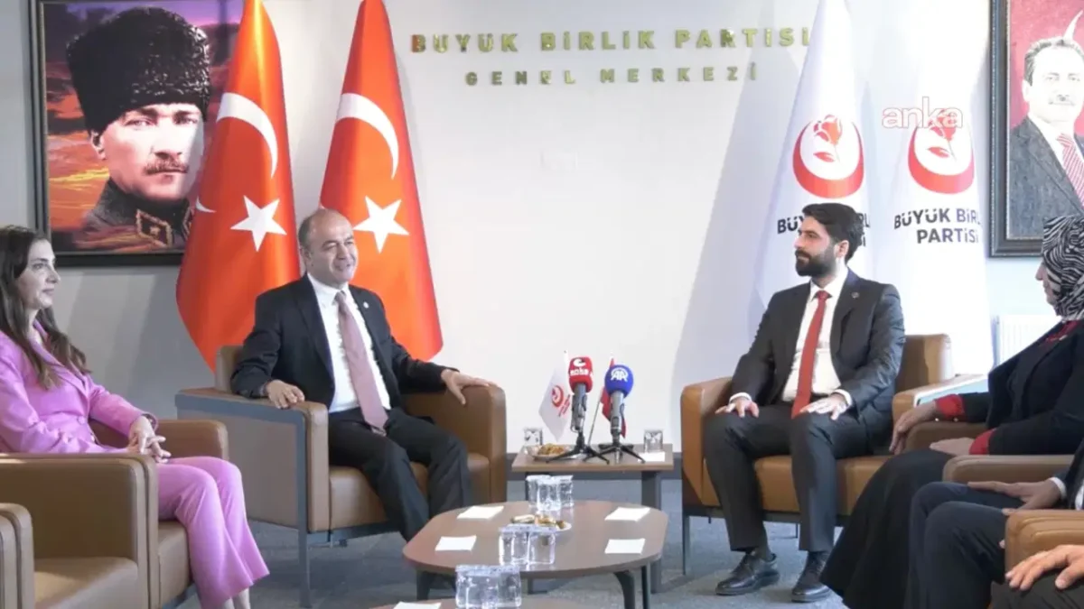CHP TBMM Grubu heyeti, BBP’yi ziyaret etti: ‘Tamir edemeyeceğimiz sonuçlarla karşı karşıya kalabiliriz’