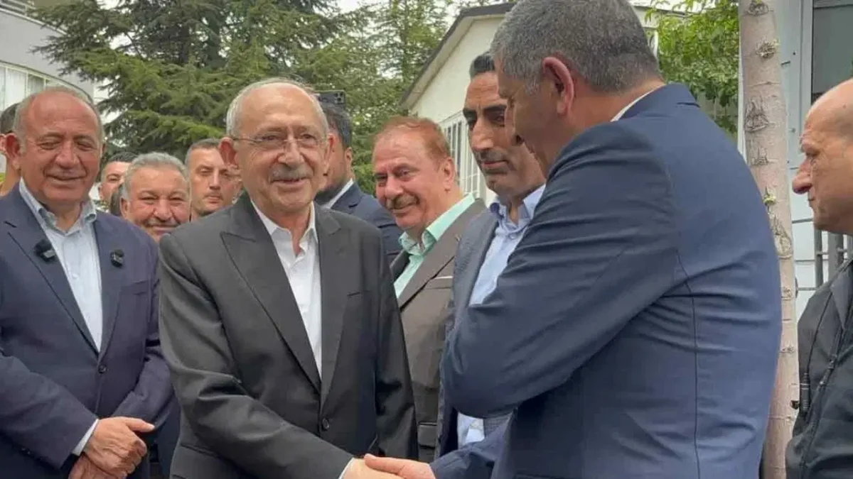 Bayram ziyaretlerinde Kılıçdaroğlu yönetiminin ilk ziyareti AKP’ye oldu: Mutlak butlan barışı