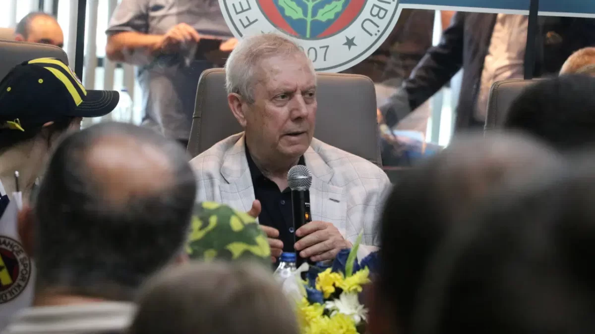 Aziz Yıldırım o ismi açıkladı: ‘Futbol aklının başına getirdik’