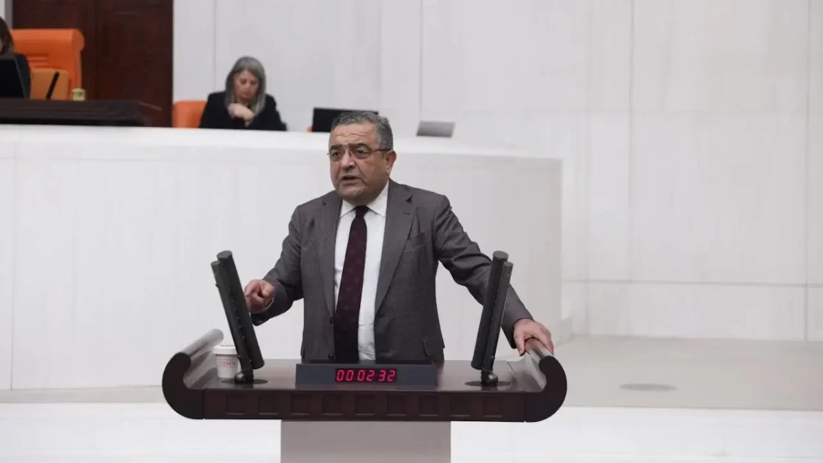 CHP’li Tanrıkulu’ndan CHP Genel Merkezi’ne ‘Valilik’ tepkisi: ‘Bu yanlıştan dönün’