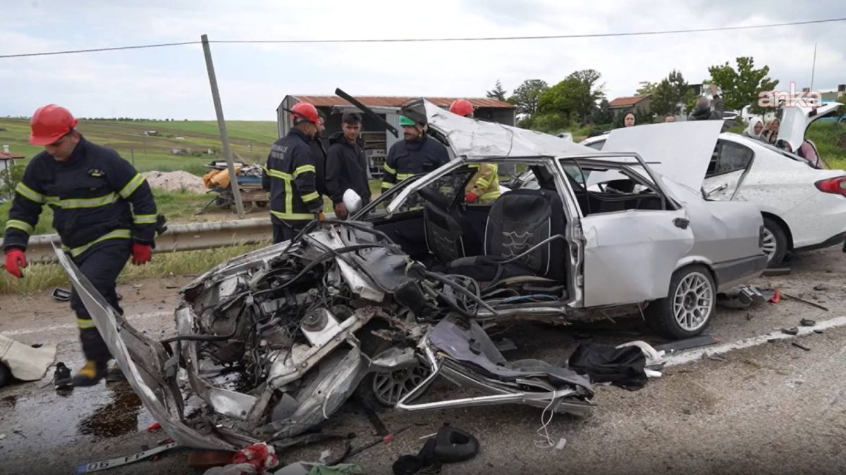 Kırıkkale’de feci kaza… İki otomobil çarpıştı: Ölüler ve yaralılar var