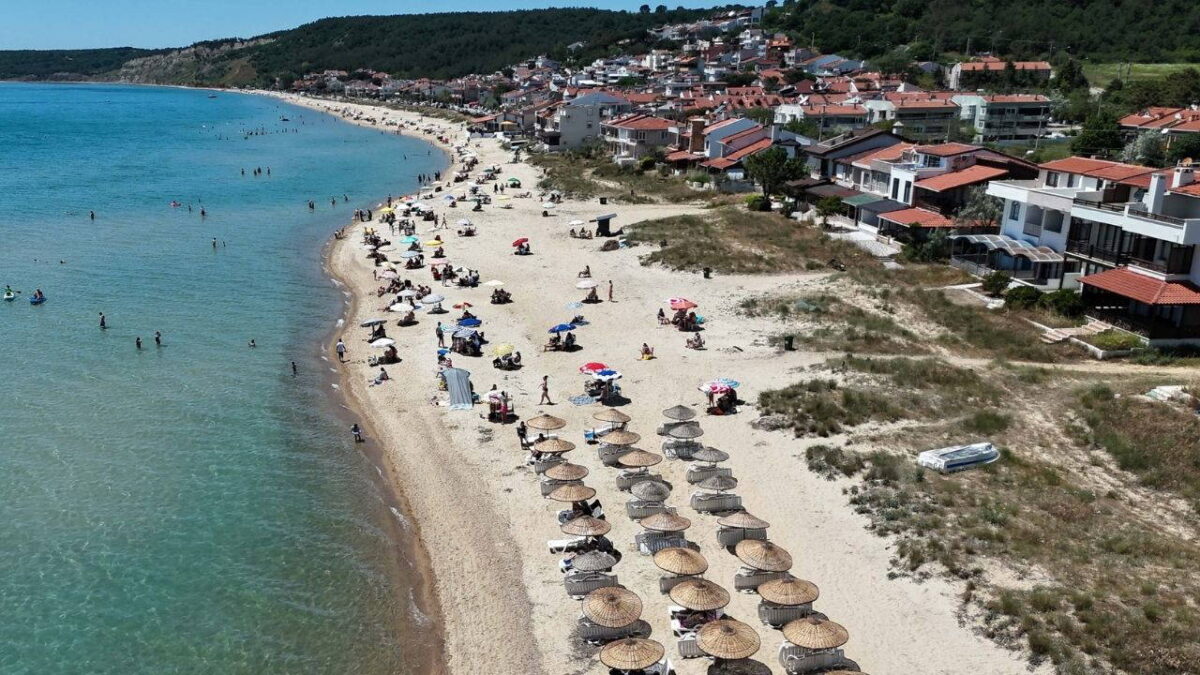 İstanbul’a birkaç saat mesafede: Tatilci akını başladı, yabancı turistlerin yeni gözdesi oldu!