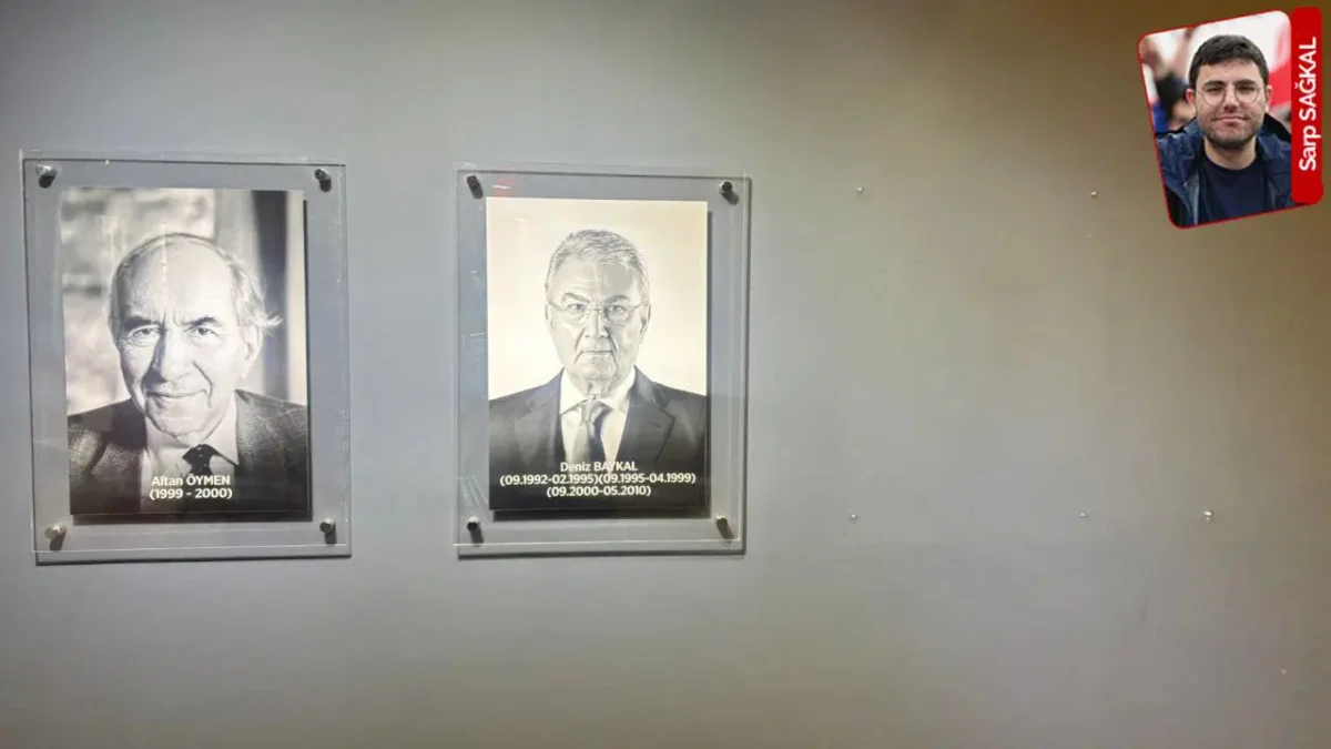 CHP baskını sonrası butlan kararı genel merkezin girişine asıldı: CHP’de kalan baskın izleri
