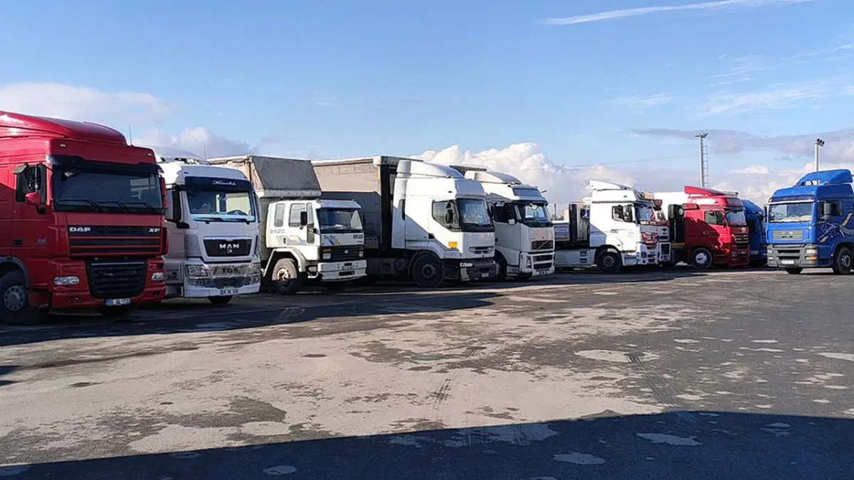 Bolu’daki yollar TIR, kamyon ve tanker geçişlerine kapatılacak