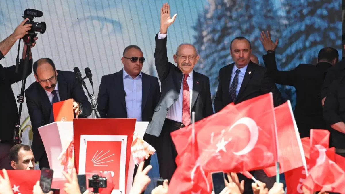 Kılıçdaroğlu Genel Merkez’de konuştu… Yandaş medya manşetlere taşıdı