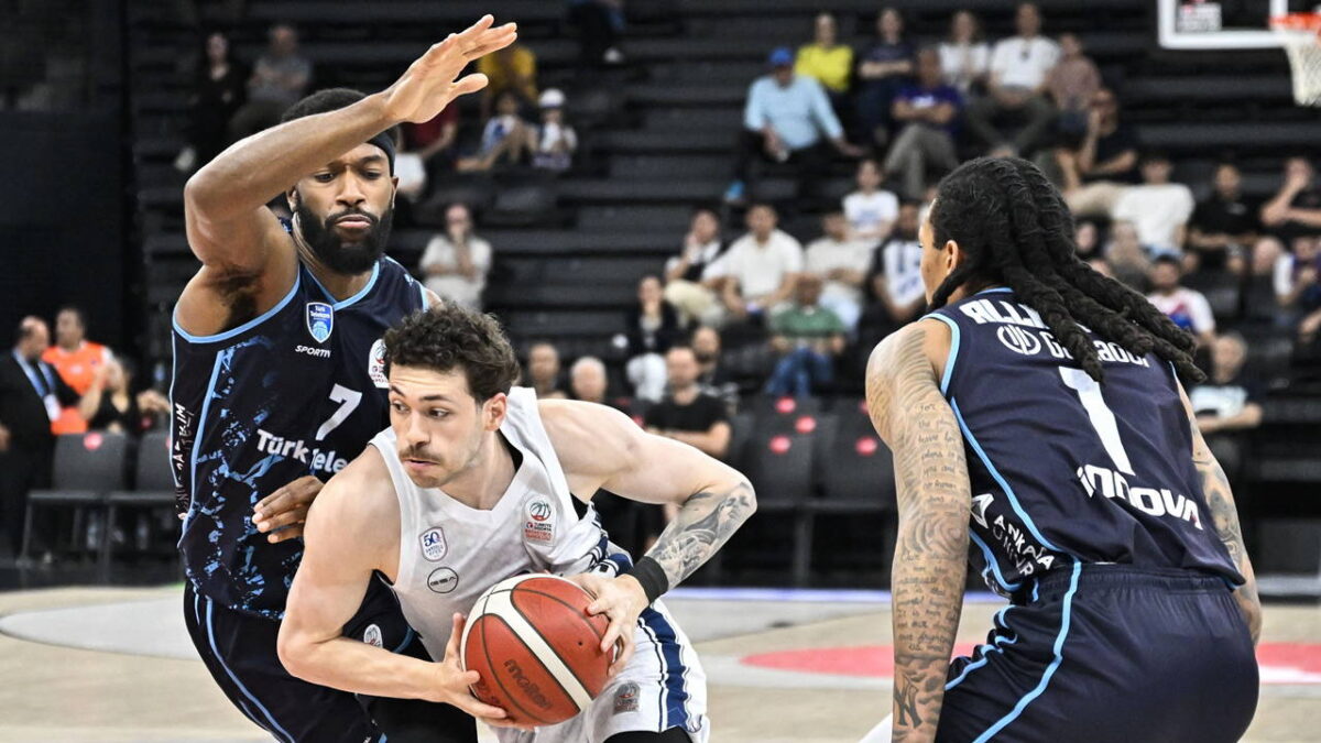 Türk Telekom, Anadolu Efes’i konuk edecek