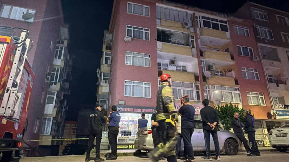 Kolonlardan gelen ses korkuttu: Kocaeli’de 7 katlı bina tedbiren boşaltıldı