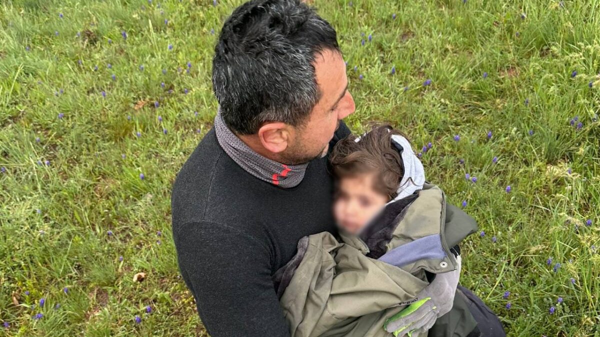 Yozgat’ta kaybolan 3 yaşındaki çocuk yaylada uyurken bulundu