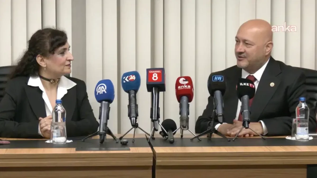 DEM Parti’den AKP’ye bayram ziyaretinde mesaj: ‘Umut ediyoruz ki adımlar atılmış olur’